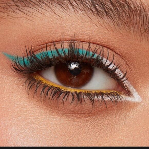 Morphe 2 Always Online Gel Liner - Picture 8 of 10